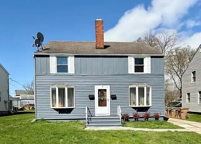 Property at 24 Garden Rd Unit 2, Cheektowaga, NY, 14225, 2 beds, 1 bath, [object Object]