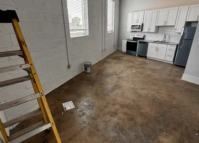 Property at 101 S Main St Unit 8, Hopewell, VA, 23860, 1 bed, 1 bath, [object Object]