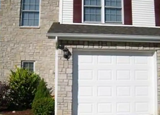 Property at 2626 E Oaklawn Ct Unit 2626, Bloomington, IN, 47401, 3 beds, 2.5 baths, [object Object]
