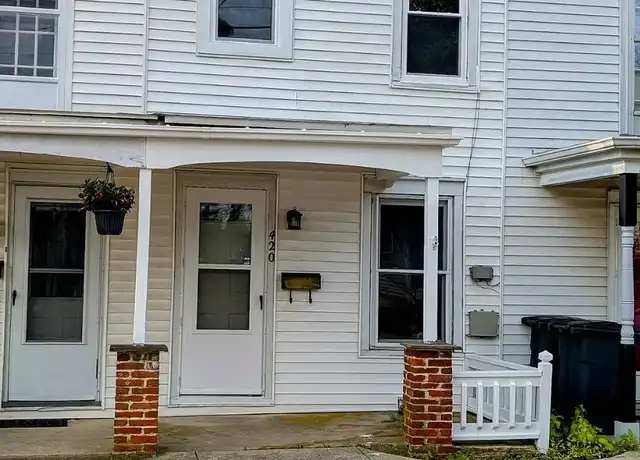 Property at 420 4th Ave, Parkesburg, PA, 19365, 2 beds, 1 bath, [object Object]