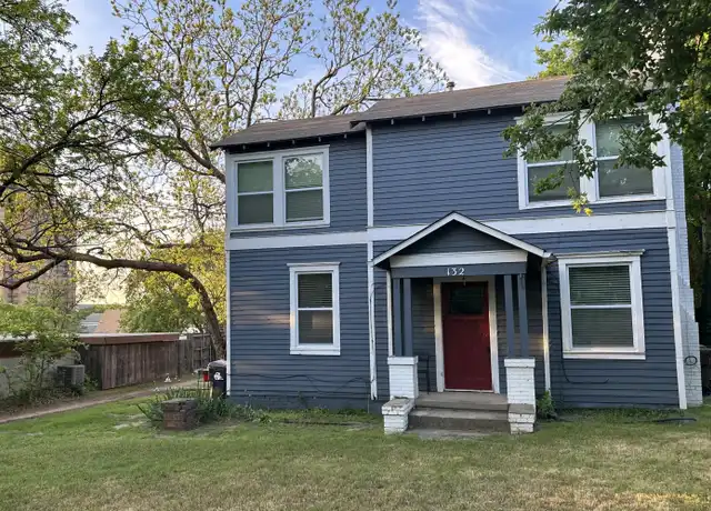 Property at 132 Woodland St Unit 2, Denton, TX, 76209, 1 bed, 1 bath, [object Object]