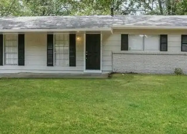Property at 3301 Suncrest Dr, Jackson, MS, 39212, 3 beds, 2 baths, [object Object]
