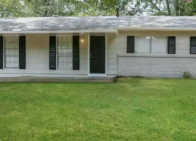 Property at 3301 Suncrest Dr, Jackson, MS, 39212, 3 beds, 2 baths, [object Object]