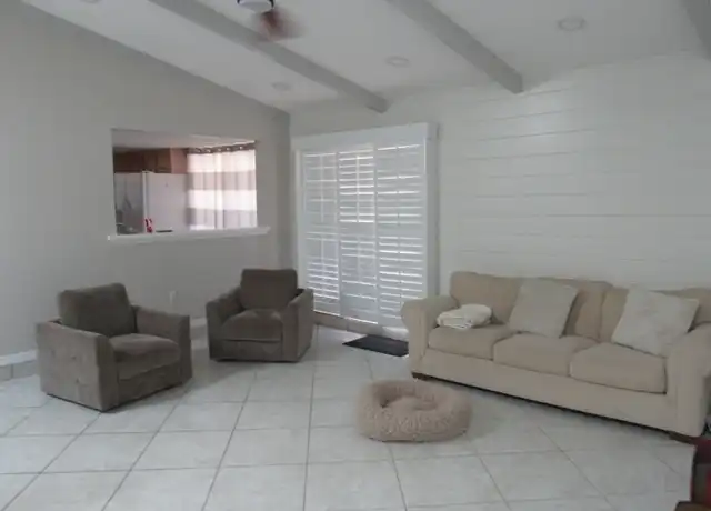 Property at 945 Bramble Bush Cir W, Port Orange, FL, 32127, 3 beds, 2 baths, [object Object]