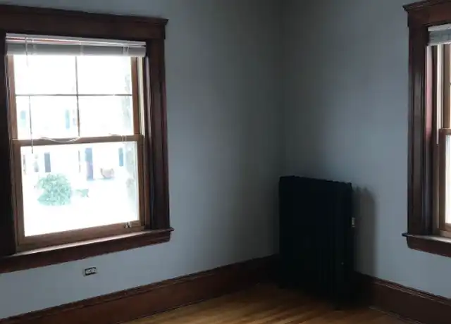 Property at 84 Bay State Rd, Worcester, MA, 01606, 3 beds, 1.5 baths, [object Object]