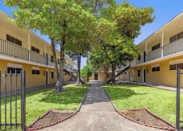 Property at The Amarillo - 2215 Harriett St, Arlington, TX, 76010, 2 beds, 1-2 bath, [object Object]