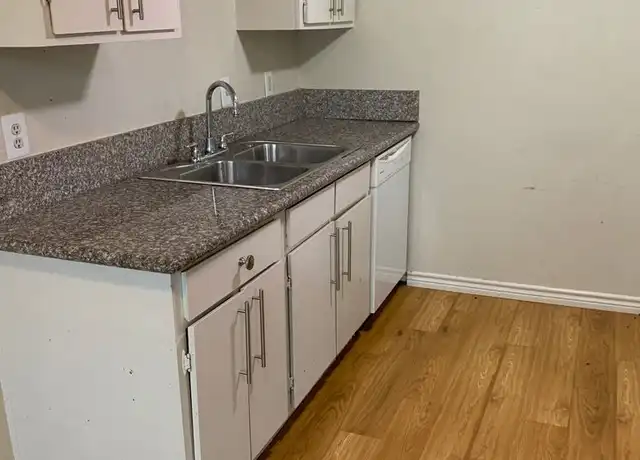 Property at 2434 Louise St Unit 22, Denton, TX, 76201, 1 bed, 1 bath, [object Object]