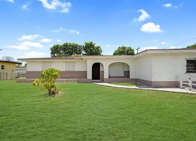 Property at 4260 NW 173rd Dr, Miami Gardens, FL, 33055, 3 beds, 2 baths, [object Object]