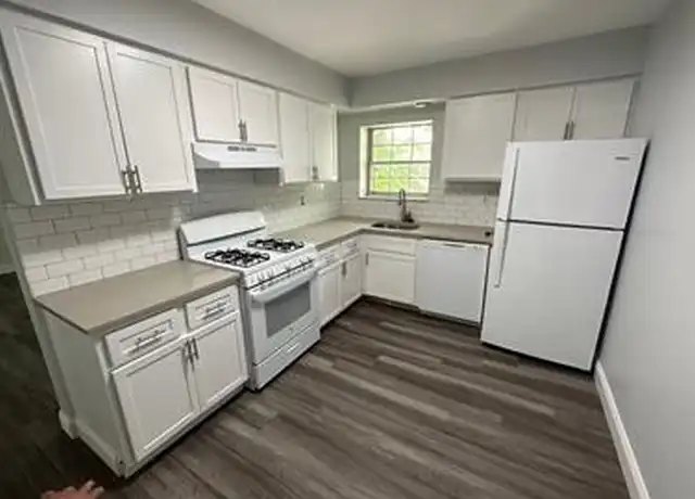 Property at 908 Erdner Ave, Avalon, PA, 15202, 2 beds, 1 bath, [object Object]