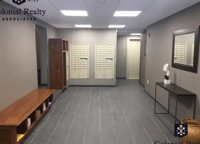 Property at 33 Lancaster Ter Unit 305, Brookline, MA, 02446, 1 bed, 1 bath, [object Object]