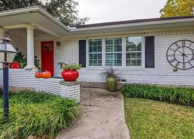 Property at 6356 Woodcrest Ln, Dallas, TX, 75214, 3 beds, 2.5 baths, [object Object]
