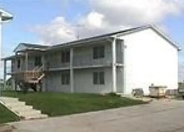 Property at 2102 14th Ave N Unit 8, Clear Lake, IA, 50428, 1 bed, 1 bath, [object Object]