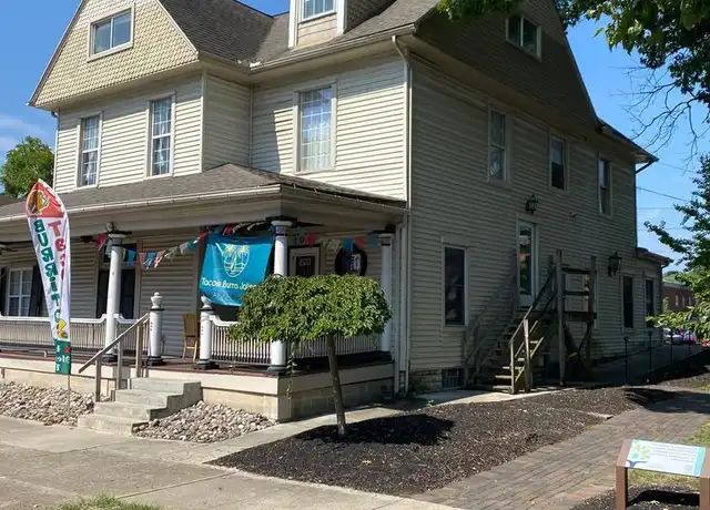 Property at 105 S 2nd St, Miamisburg, OH, 45342, 1 bed, 1 bath, [object Object]