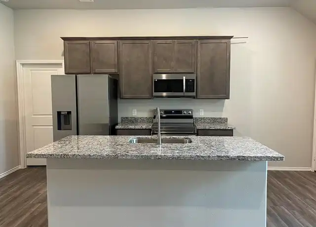 Property at 101 Delaware Dr, Montgomery, TX, 77316, 3 beds, 2 baths, [object Object]
