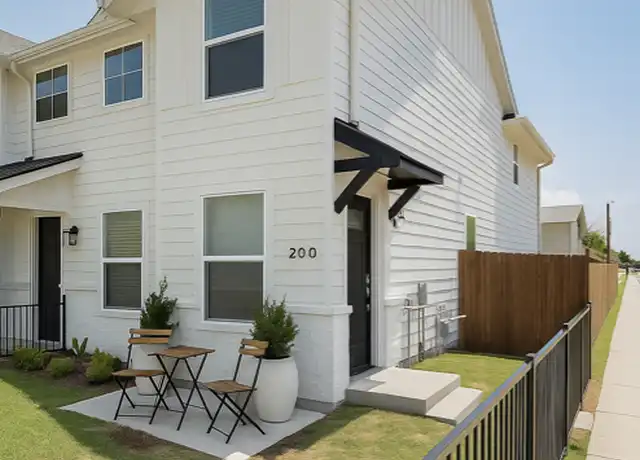 Property at 200 Sunset Ln, Fort Worth, TX, 76114, 2 beds, 2.5 baths, [object Object]