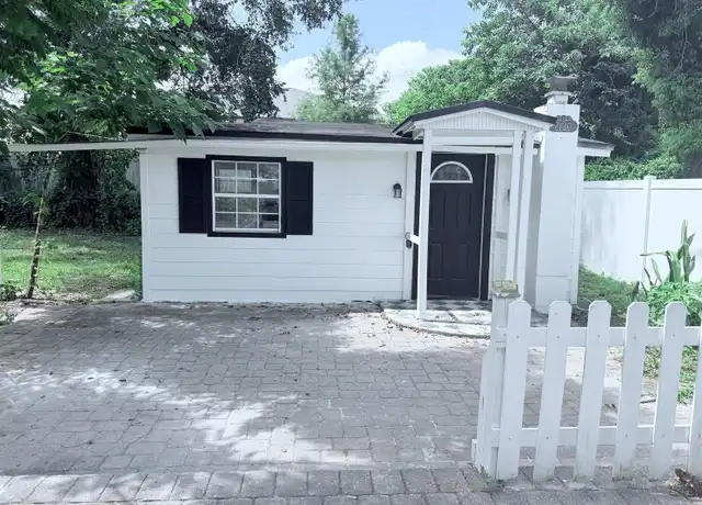 Property at 2120 Carlton Dr, Orlando, FL, 32806, 1 bed, 1 bath, [object Object]