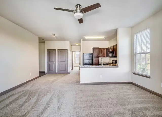 Photo of 335 Double Creek Dr, Plainfield, IN 46168