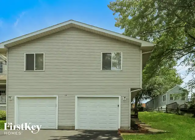 Property at 19 Woodland Ave, Fox Lake, IL, 60020, 3 beds, 2.5 baths, [object Object]