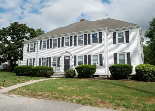 Property at 78 Phelps Rd Unit A, Middletown, RI, 02842, 2 beds, 1 bath, [object Object]