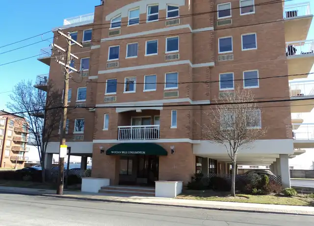 Property at 780 W Broadway Unit 2E, Long Beach, NY, 11561, 0 beds, 1 bath, [object Object]