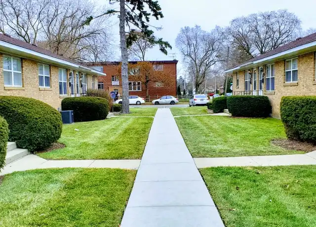 Property at 1118 Porter St, Waukegan, IL, 60085, 2 beds, 1 bath, [object Object]