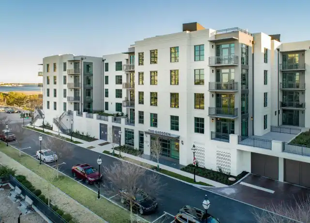 Property at 5 Gadsdenboro Street, #219, Charleston, SC, 29401, 2 beds, 2 baths, [object Object]