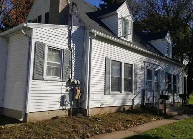 Property at 862 9th Ave SE, Rochester, MN, 55904, 3 beds, 2 baths, [object Object]