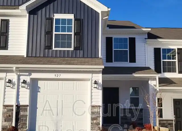 Property at 927 Powder Crk Dr, Reidville, SC, 29375, 3 beds, 2.5 baths, [object Object]