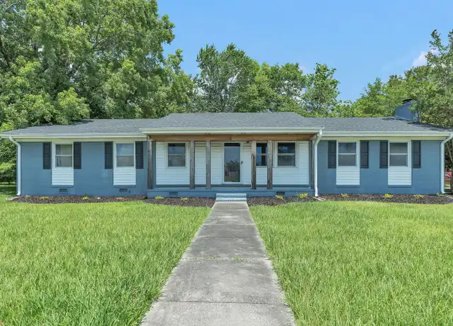 Property at 401 Oakwood Ave, Jacksonville, NC, 28546, 3 beds, 2 baths, [object Object]