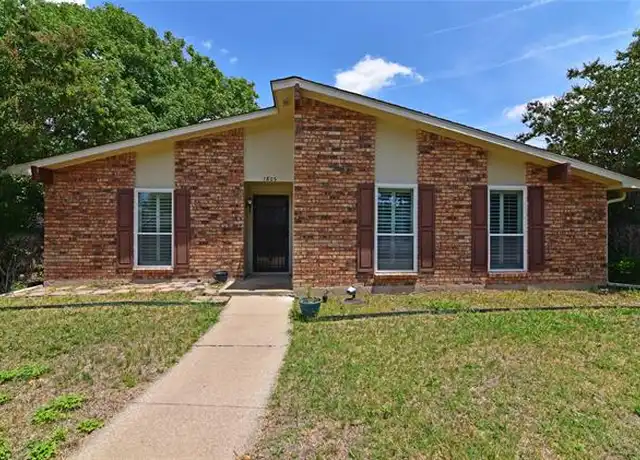 Property at 1805 Spanish Trl, Plano, TX, 75023, 3 beds, 2 baths, [object Object]