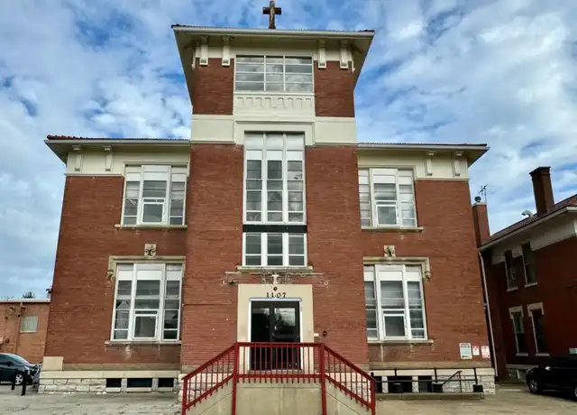 Property at 1107 E Kentucky St Unit 5, Louisville, KY, 40204, 1 bed, 1 bath, [object Object]