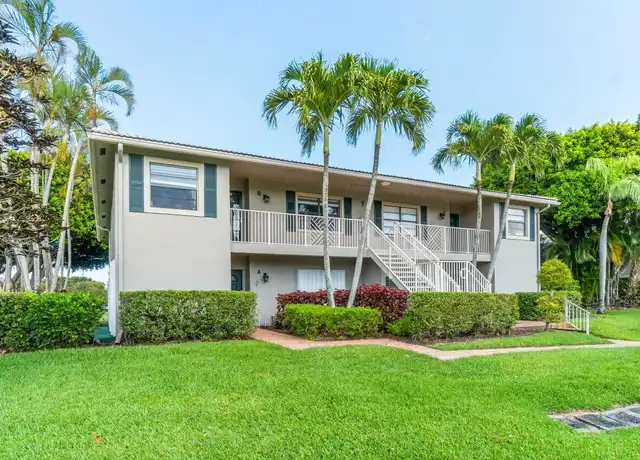 Property at 5 Stratford Dr E Unit B, Boynton Beach, FL, 33436, 2 beds, 2 baths, [object Object]