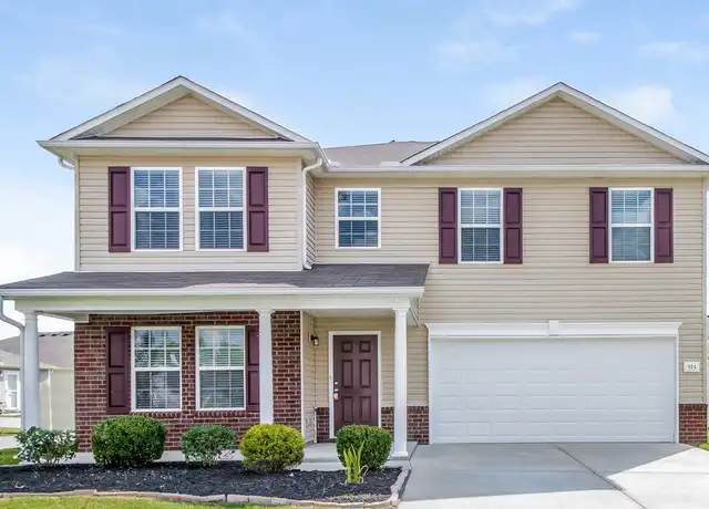 Property at 924 Creek Oak Dr, Murfreesboro, TN, 37128, 4 beds, 2 baths, [object Object]