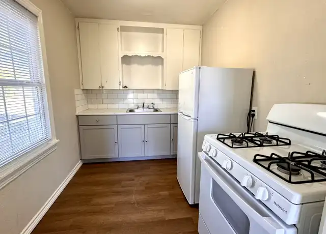 Property at 1401 Fillmore St, Wichita Falls, TX, 76309, 1 bed, 1 bath, [object Object]