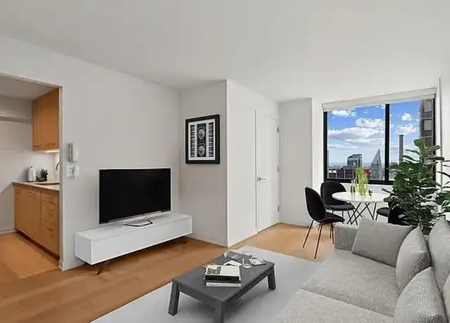 Property at 1 Columbus Cir Unit S14E, New York, NY, 10019, 1 bed, 1 bath, [object Object]