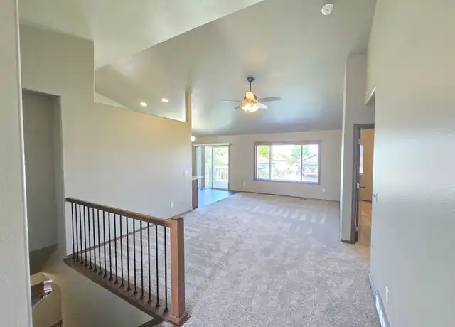 Property at 3300 E 3rd St Unit 1, Sioux Falls, SD, 57103, 4 beds, 3 baths, [object Object]