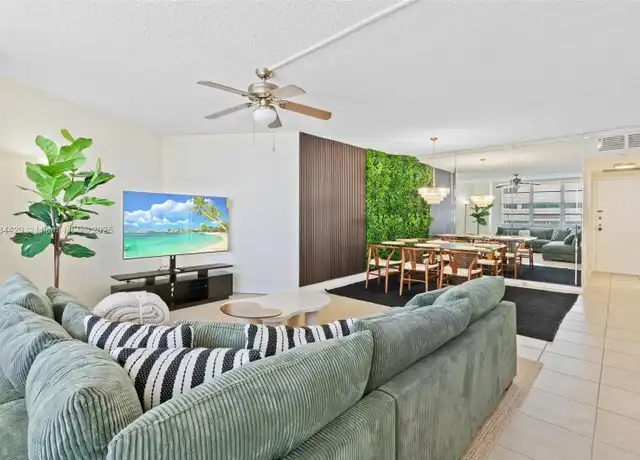 Property at 3725 S Ocean Dr #921, Hollywood, FL, 33019, 1 bed, 1.5 baths, [object Object]
