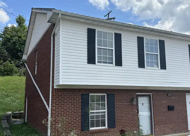 Property at 217 McDaniel Ave Unit A, Richmond, KY, 40475, 3 beds, 2 baths, [object Object]