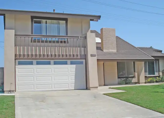 Property at 17840 San Candelo St, Fountain Valley, CA, 92708, 5 beds, 3 baths, [object Object]