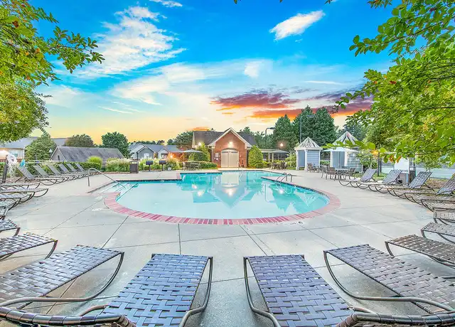 Property at MAA University Lake - 9401 Grove Hill Dr, Charlotte, NC, 28262, 1-3 bed, 1-2 bath, [object Object]