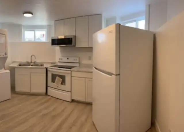 Property at 520 W Main St Unit B, Bozeman, MT, 59715, 2 beds, 1 bath, [object Object]