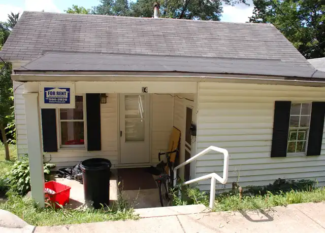 Property at 14 1st St, Athens, OH, 45701, 3 beds, 1 bath, [object Object]