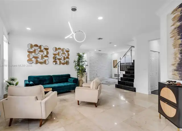 Property at 11465 NW 88th Ln, Doral, FL, 33178, 4 beds, 3.5 baths, [object Object]
