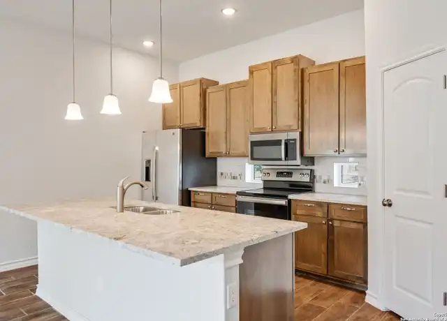 Property at 139 San Salvador Ave Unit 101, San Antonio, TX, 78210, 2 beds, 2.5 baths, [object Object]