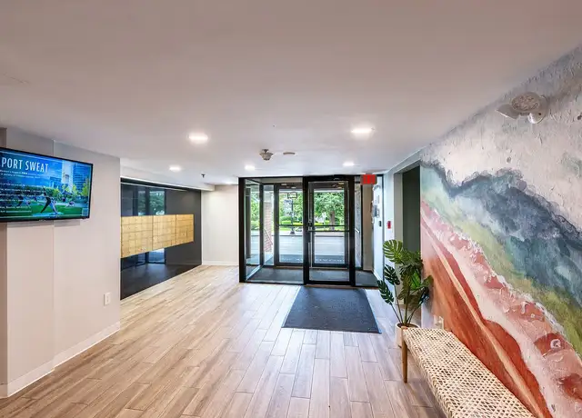 Photo of 250 Broadway, Revere, MA 02151