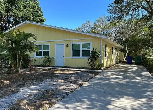 Property at 101 Admiral Cir, Sebastian, FL, 32958, 2 beds, 1 bath, [object Object]