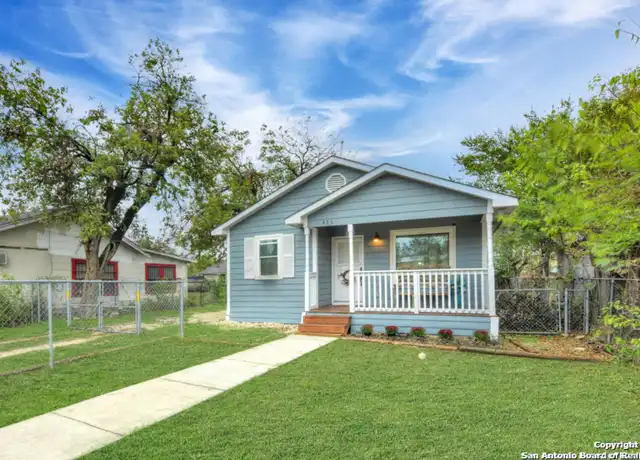 Property at 453 W Mitchell St, San Antonio, TX, 78204, 3 beds, 2 baths, [object Object]