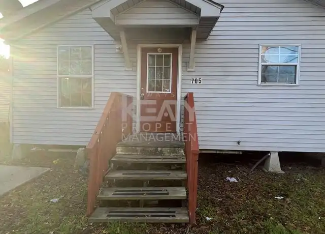 Property at 705 Walker Rd, Lafayette, LA, 70506, 3 beds, 2 baths, [object Object]