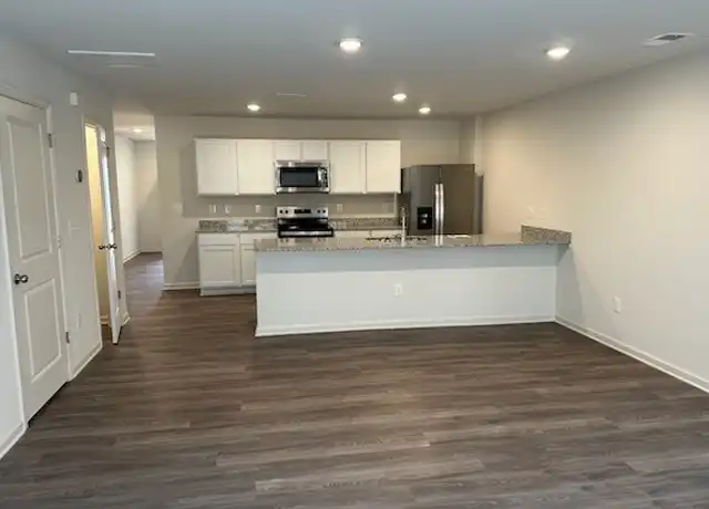 Property at 1941 B Tranquility Cir, Newton, NC, 28658, 3 beds, 2.5 baths, [object Object]