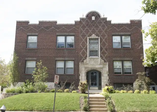 Property at 3457 Lawn Ave Unit 1S, St. Louis, MO, 63139, 2 beds, 1 bath, [object Object]